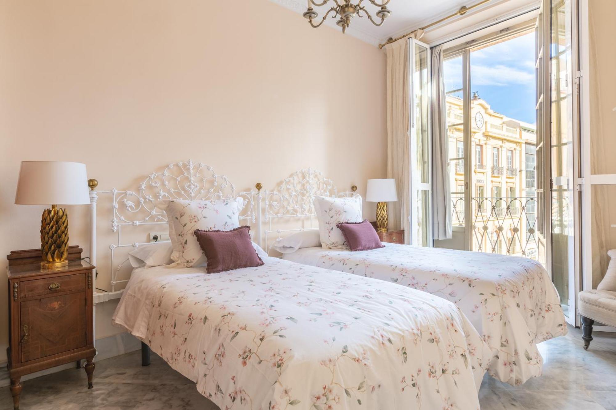 Plaza De La Constitucion Apartment Malaga Luaran gambar
