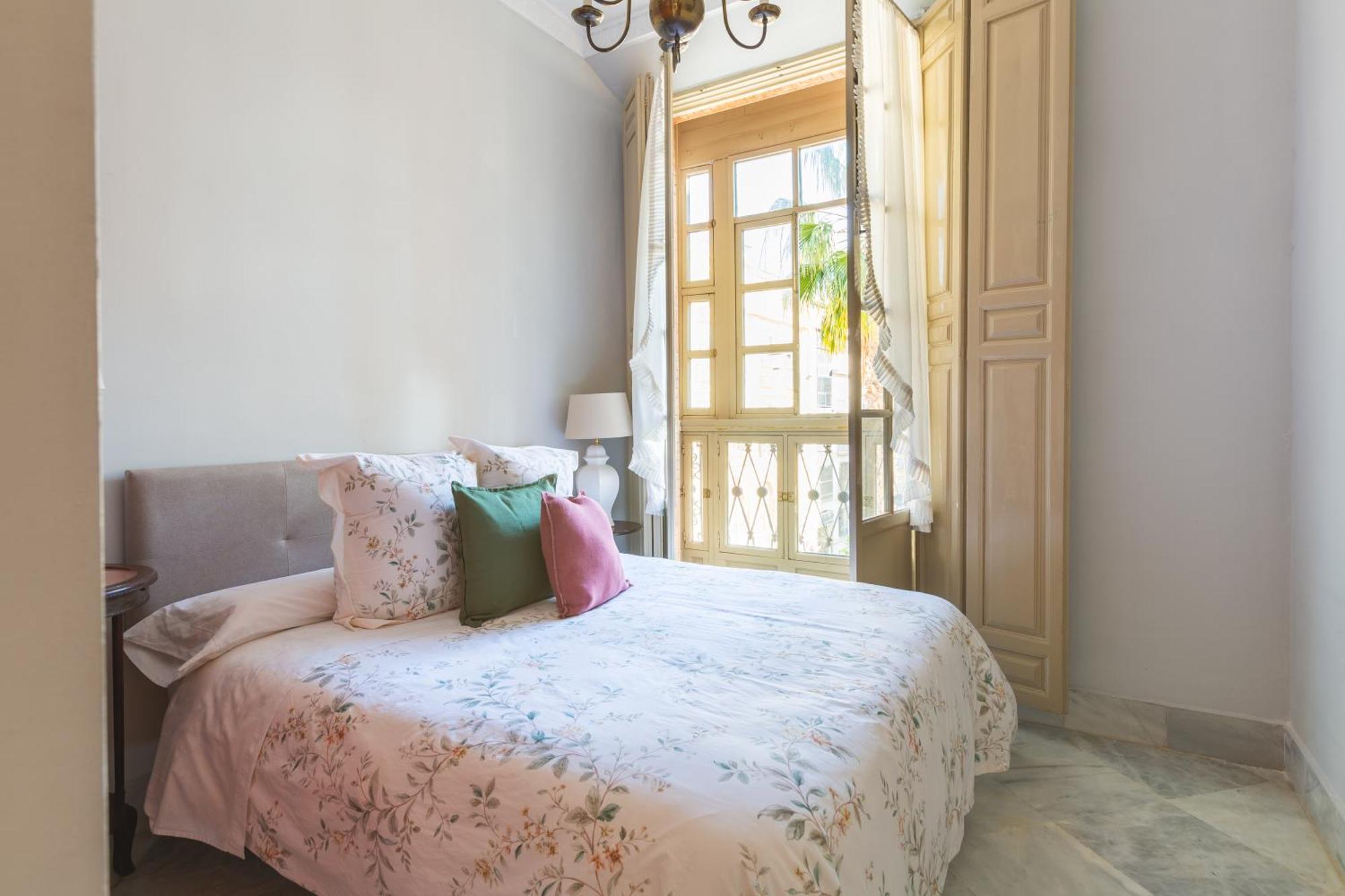 Plaza De La Constitucion Apartment Malaga Luaran gambar