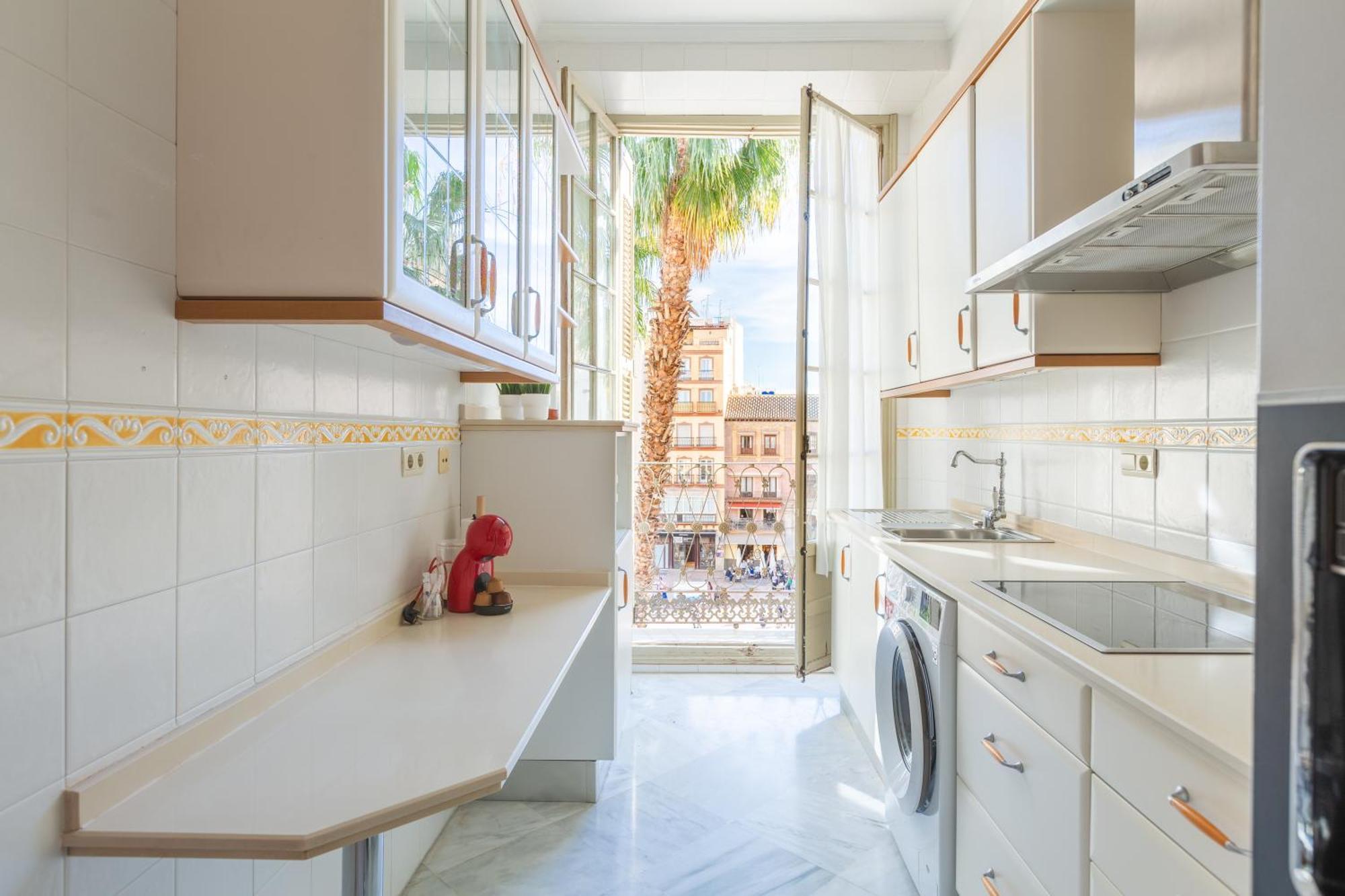 Plaza De La Constitucion Apartment Malaga Luaran gambar